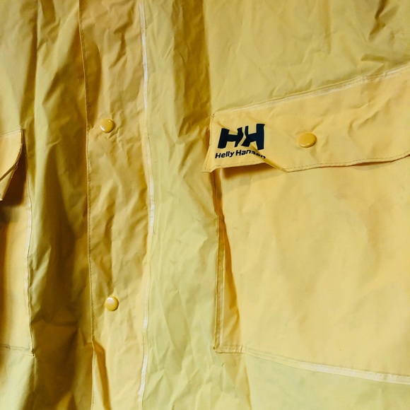 SOLD - HELLY HANSEN Iconic Yellow Raincoat - XL - Picture 2 of 9